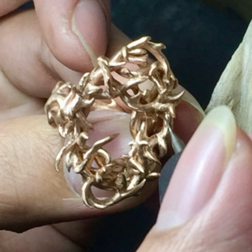 Custom & Classic Jewelry